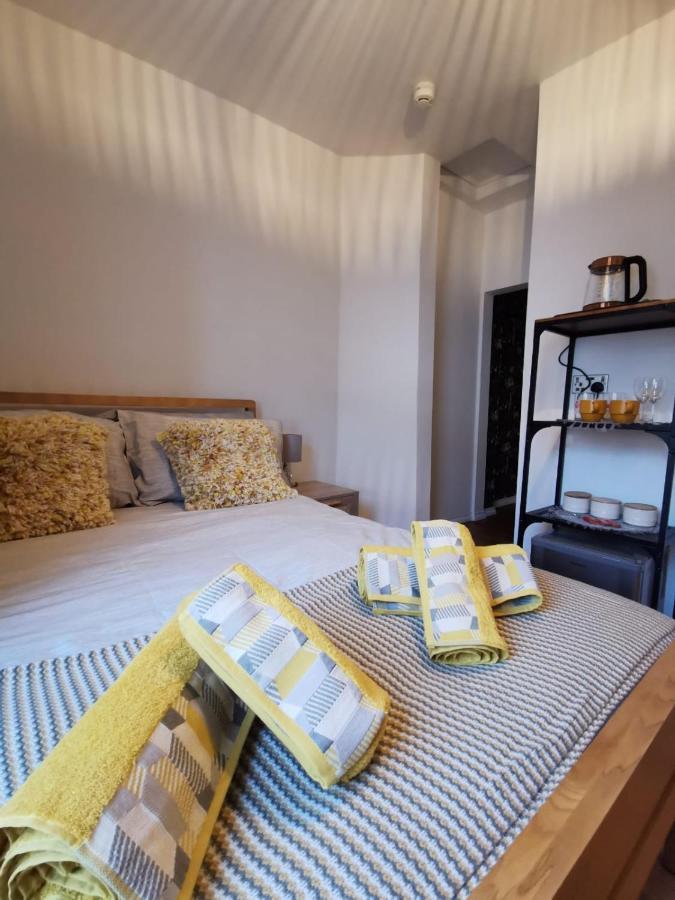 Flamingo Lodge Торки Екстериор снимка