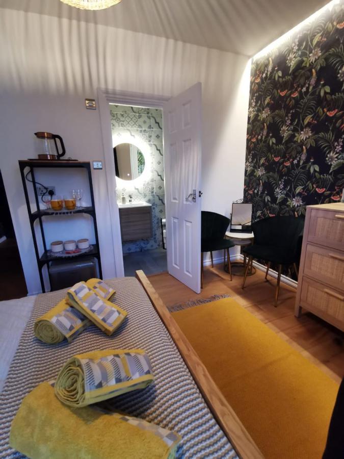 Flamingo Lodge Торки Екстериор снимка
