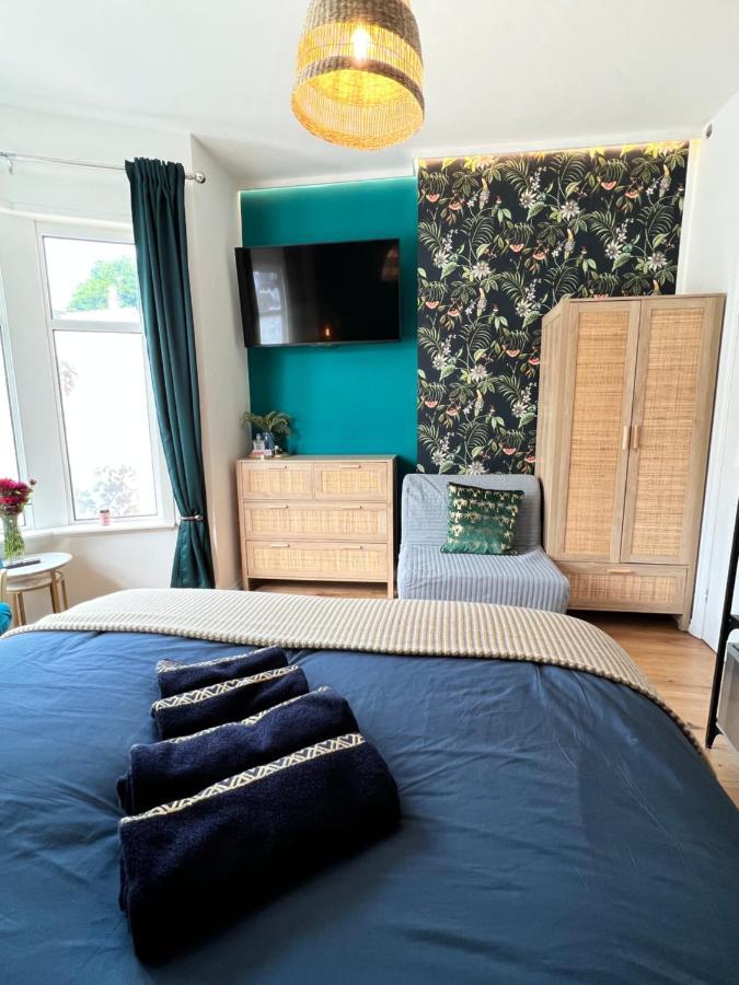Flamingo Lodge Торки Екстериор снимка