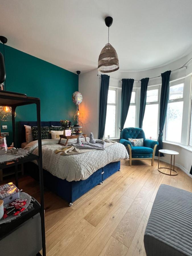 Flamingo Lodge Торки Екстериор снимка
